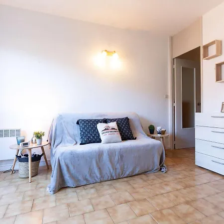 Cosy Aux Pieds Des Pistes Avec Parking - Fr-1-296-450 Appartement *